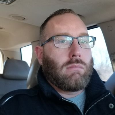 Profile Picture of Jason Landon (@jlan76) on Twitter