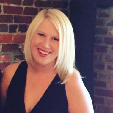 Profile Picture of Elizabeth H. Holdenon Twitter