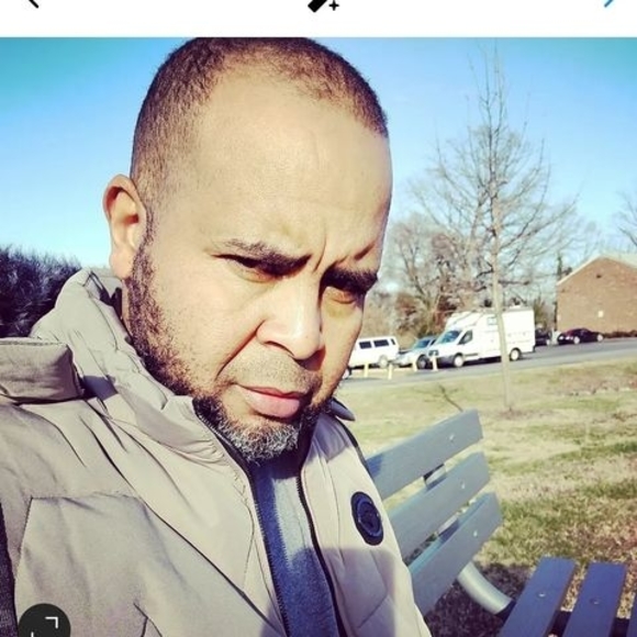 Profile Picture of Joel Martínez martínez (@joas2424) on Poshmark