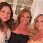 Profile Picture of Christina Lopez Hinkle (@cryshinkle) on Instagram