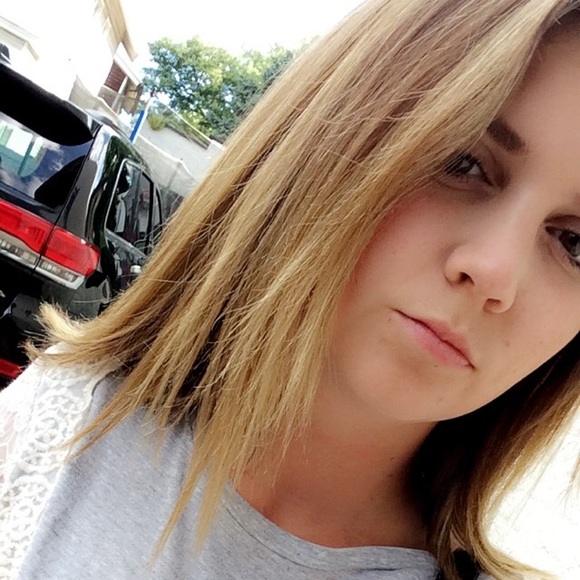 Profile Picture of Madi Ifft (@madiifft) on Poshmark