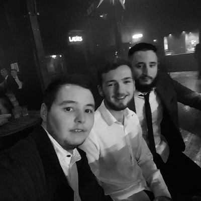 Profile Picture of Adam Birds (@Adam_Birds) on Twitter
