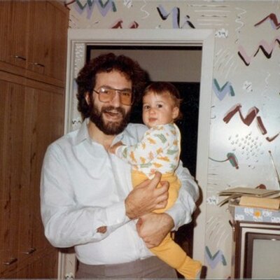 Profile Picture of Jeffrey Rosengarten (@jeffrosenguitar) on Twitter