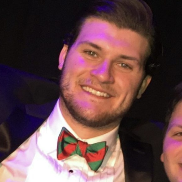 Profile Picture of Miles James (@stylemiles) on Poshmark