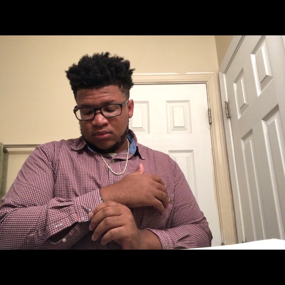 Profile Picture of Reginald Thomas (@reggie5745) on Poshmark