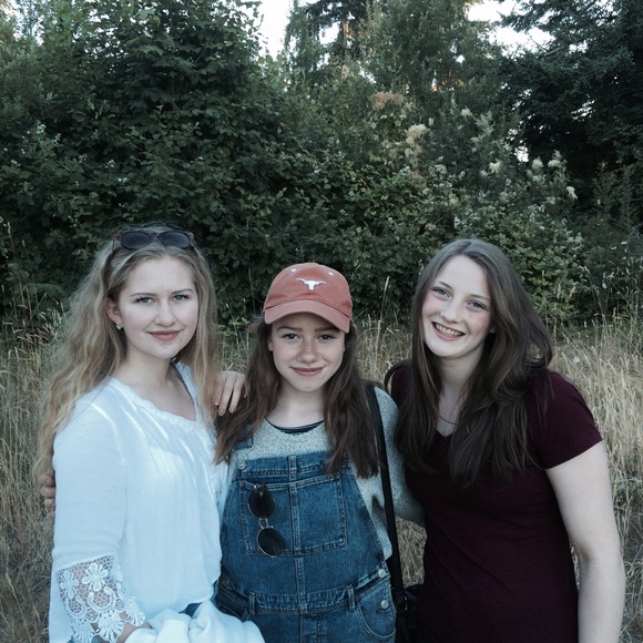 Profile Picture of Cierra Graham (@cierra_graham25) on Poshmark