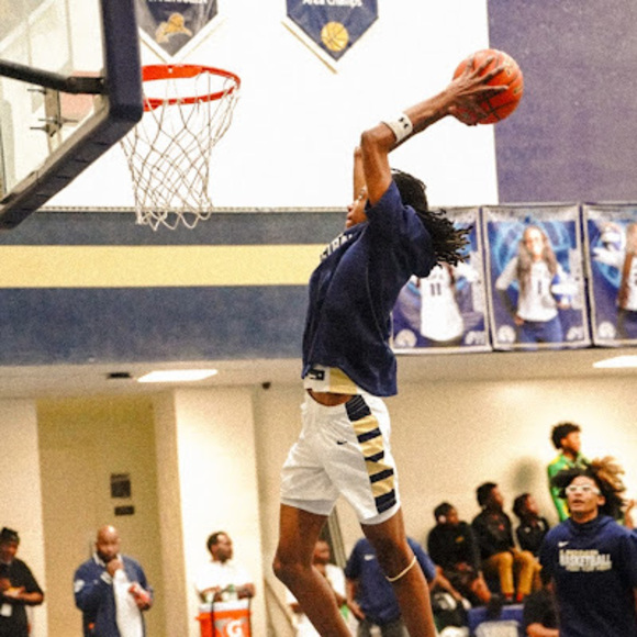 Darron Smith - Poshmark Profile Picture of Darron Smith (@darron_smith) on Poshmark