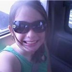 Profile Picture of Chloe Peavey (@chloepeavey) on Myspace