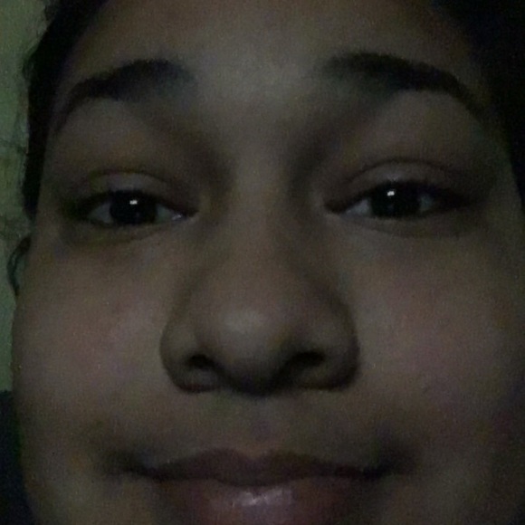 Chasity Rivera - Poshmark Profile Picture of Chasity Rivera (@chasityr12800) on Poshmark