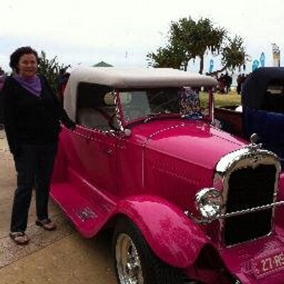 Debra Anne Cutting - Twitter Profile Picture of Debra Anne Cutting (@anne_debra) on Twitter