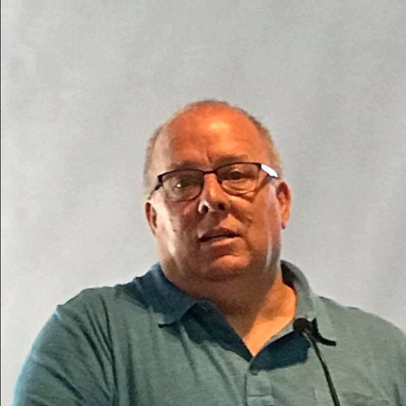 Profile Picture of Rod Thompson (@rthompson61) on Poshmark