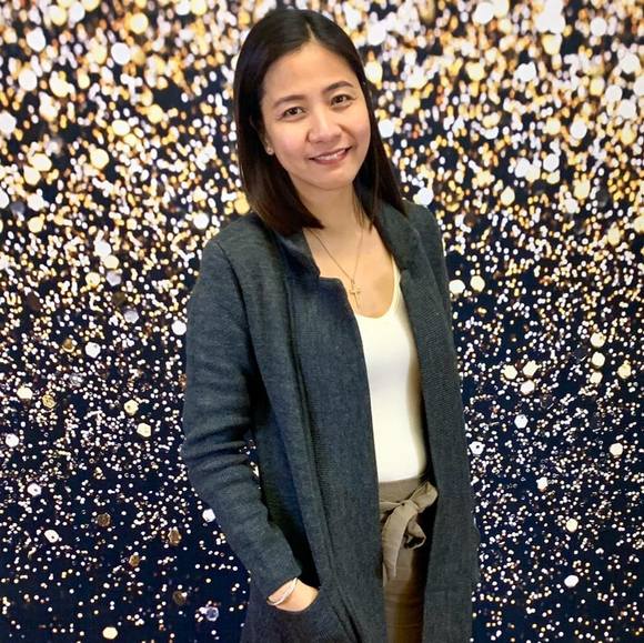 Profile Picture of Ren Agdeppa (@redjcarmeli) on Poshmark