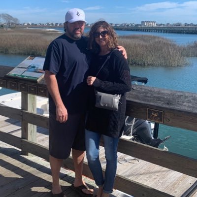 Profile Picture of Dena Roberts (@denamrob) on Twitter