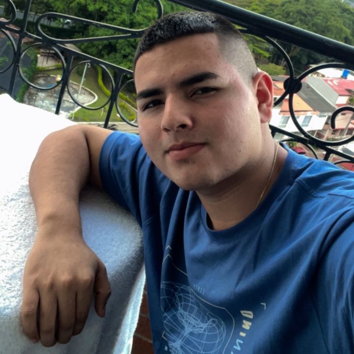 Jackson lopez - Tiktok Profile Picture of Jackson lopez (@jacksonlopez_20) on Tiktok