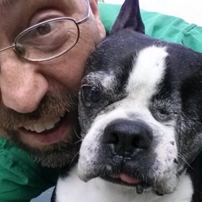 Profile Picture of Kevin M (@BlingBlingKevin) on Twitter