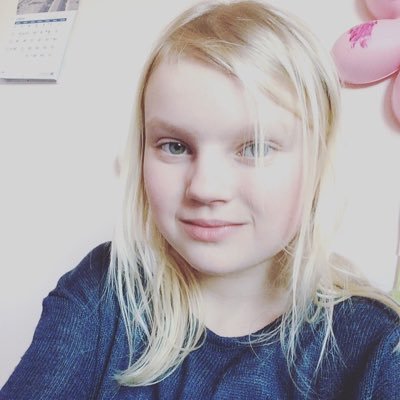 Profile Picture of Maya (@maya_selbman) on Twitter
