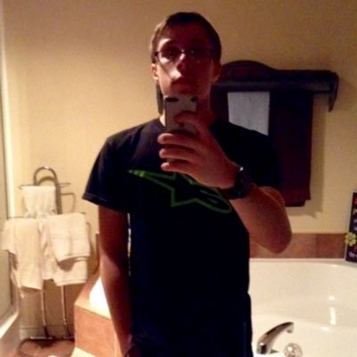 Profile Picture of Adam Dubé (@adamdube) on Twitter