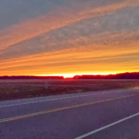 Profile Picture of Thomas Steffes (@tsteffes47) on Poshmark