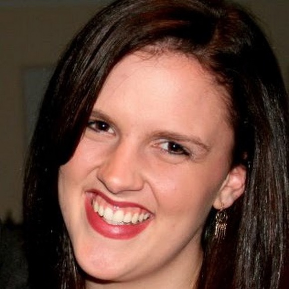 Profile Picture of Liv Dubendorf (@odstein) on Poshmark