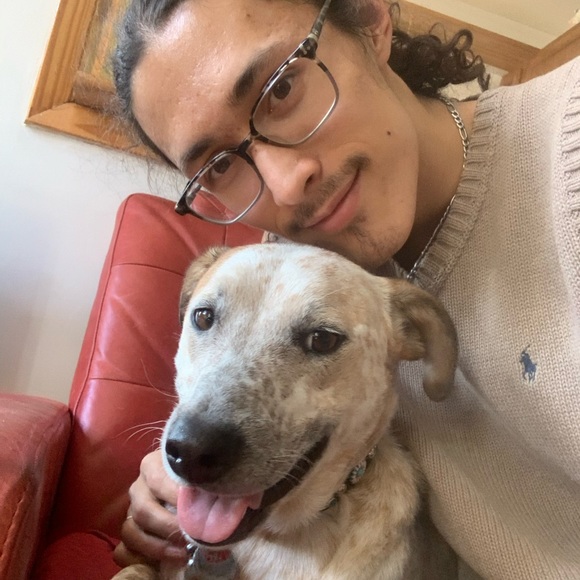 Profile Picture of Ross Myren (@rossmyren) on Poshmark