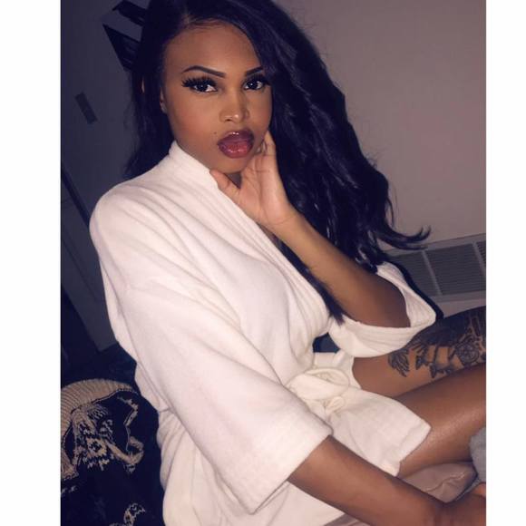 Profile Picture of Leeajiah Harvard (@leeajiah) on Poshmark