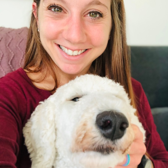 Profile Picture of Francine Sagona (@francine09) on Poshmark