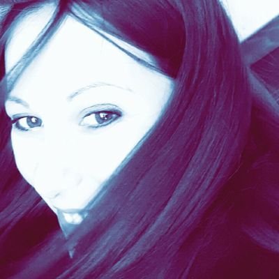 Profile Picture of Lenche (@LenCheChee) on Twitter