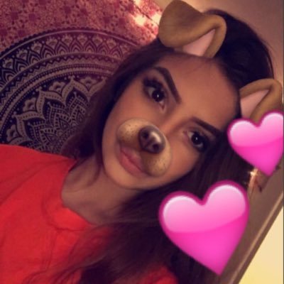 Profile Picture of Alyssa (@paige__krause) on Twitter