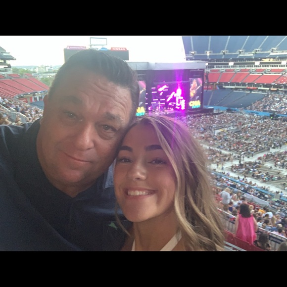 Profile Picture of Sean Harrington (@sean954) on Poshmark