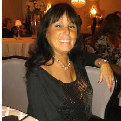 Profile Picture of Gail Baker (@Vixengail) on Twitter