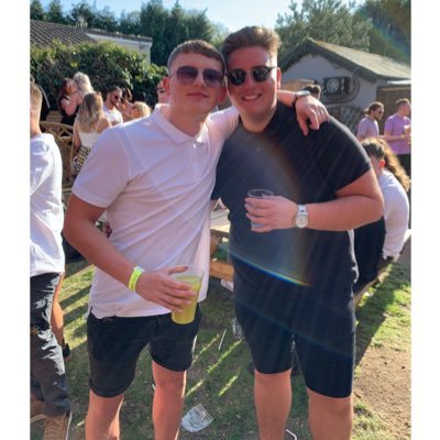 Profile Picture of Steven Robertson (@StevenRobb99) on Twitter