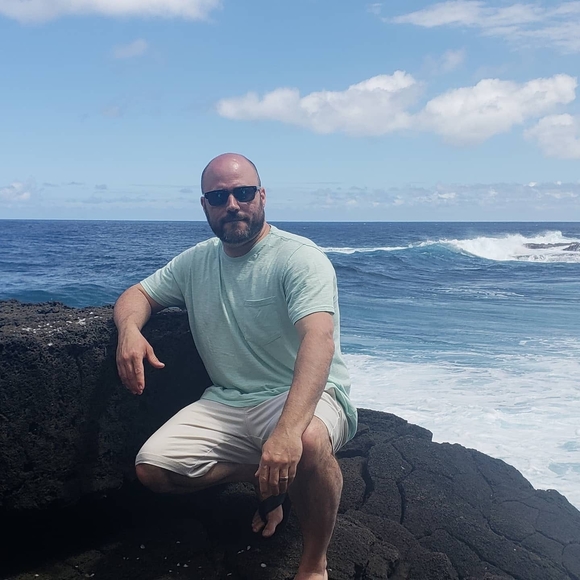 Profile Picture of Eric Bliven (@ekirst24) on Poshmark