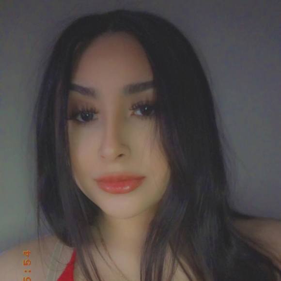 Profile Picture of Pilar Roussell (@pilar71) on Poshmark