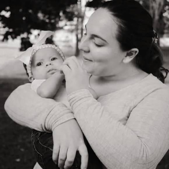 Profile Picture of Kaci Mahurin (@kaci_mahurin) on Poshmark