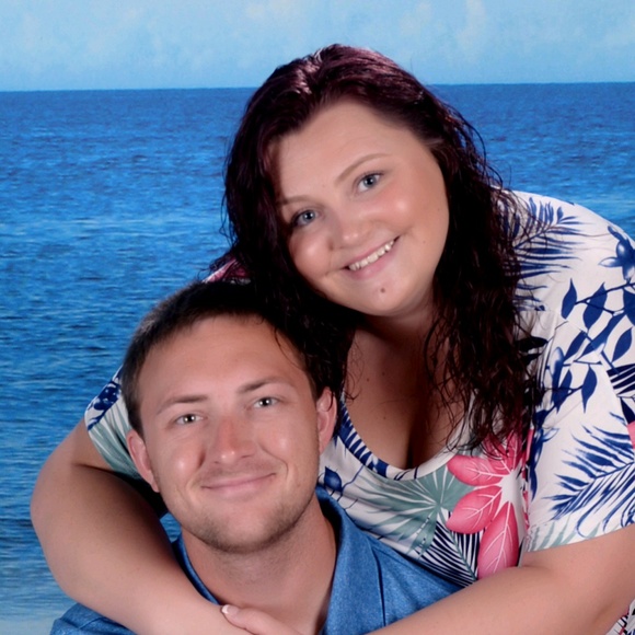 Profile Picture of Tera Palcic (@terascheider) on Poshmark