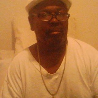 Profile Picture of James Zellis (@james.zellis.75) on Facebook