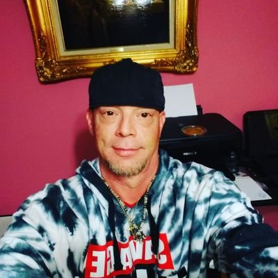 Profile Picture of Dustin Clay Mofukn Hill (@dust_hill) on Twitter