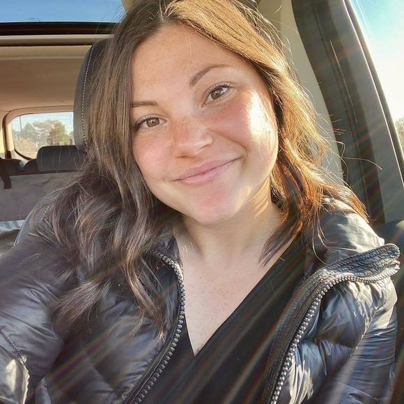 Amy Trionfi - Poshmark Profile Picture of Amy Trionfi (@amytrionfi) on Poshmark