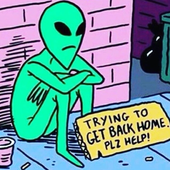 Profile Picture of Laura Neira (@lauramnt) on Poshmark