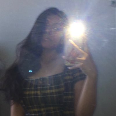 Profile Picture of Alicia Palomares (@apalomaressss) on Twitter