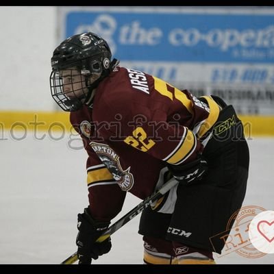 Profile Picture of Chris Arsenault (@arsy_18) on Twitter