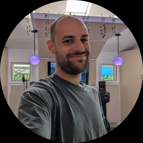 Profile Picture of Eric Bard (@drewel) on Poshmark