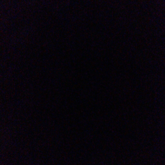 Profile Picture of Em Mombela (@just_here14) on Poshmark