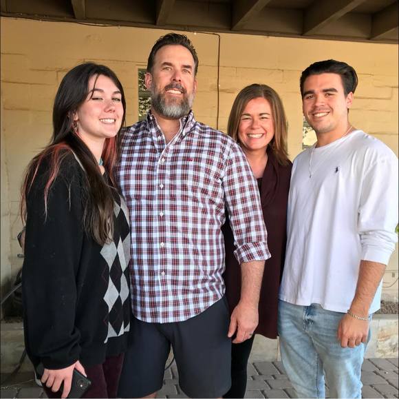 Profile Picture of Shawn Bowers (@shawnb2022) on Poshmark