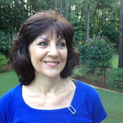 Profile Picture of Louise Hendrix (@hendrix_louise) on Twitter