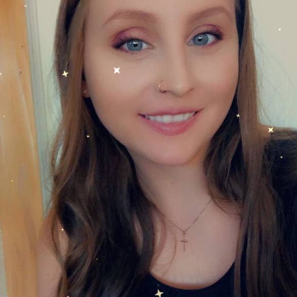 Profile Picture of Alexandra Jenkins (@aykayjay17) on Poshmark