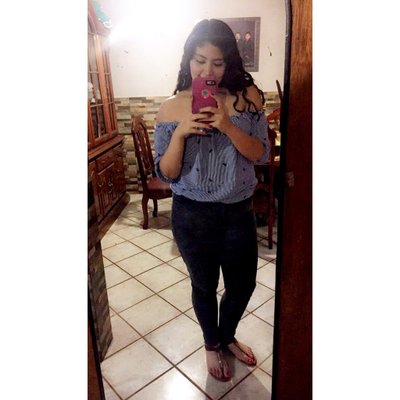 Profile Picture of Karla Avila (@tiizz1) on Twitter