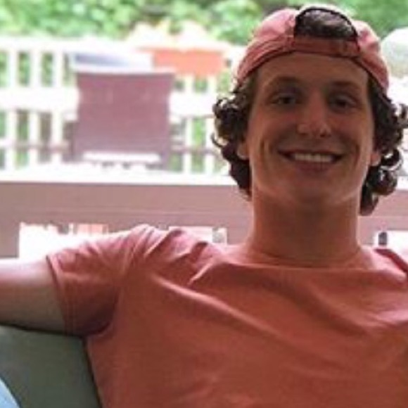 Profile Picture of Matt Hauntsman (@matthauntsman) on Poshmark