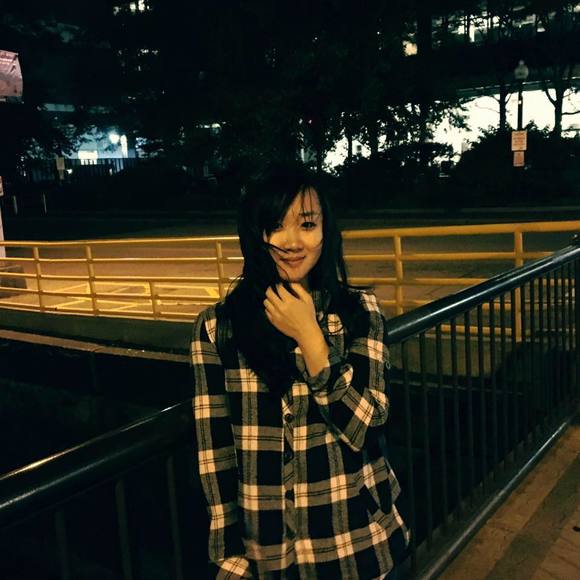 Profile Picture of Xu Guo (@gx9508) on Poshmark