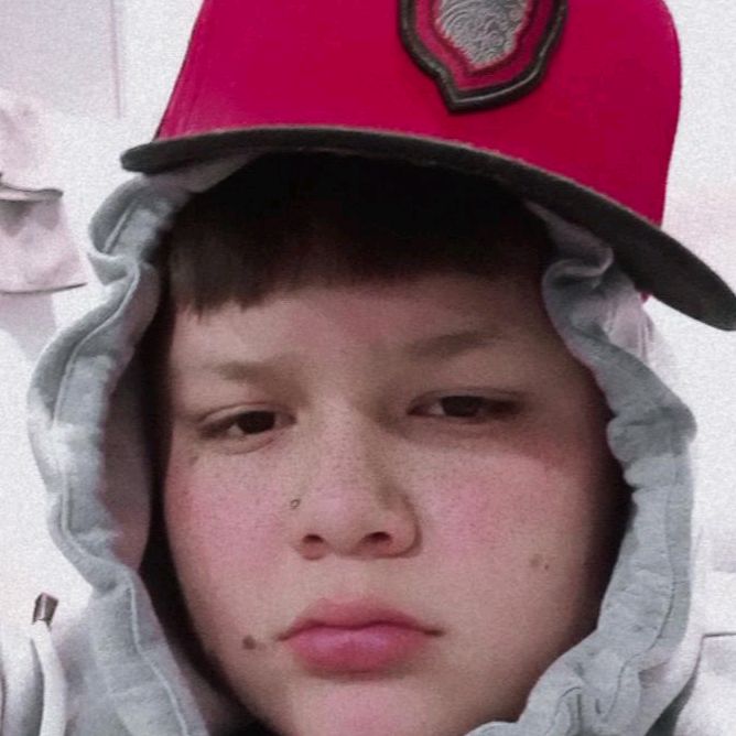 Profile Picture of mp✓ (@ianmpp) on Tiktok